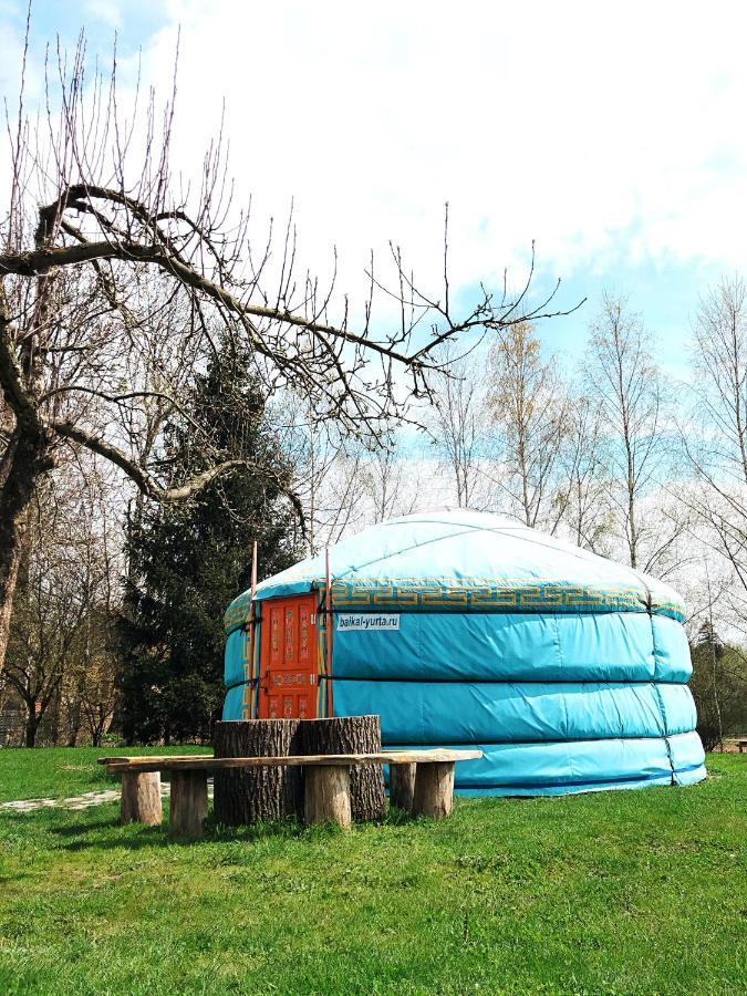 Caloroczne Jurty Mongolskie - "Domy Slonca" Kłodzko Esterno foto